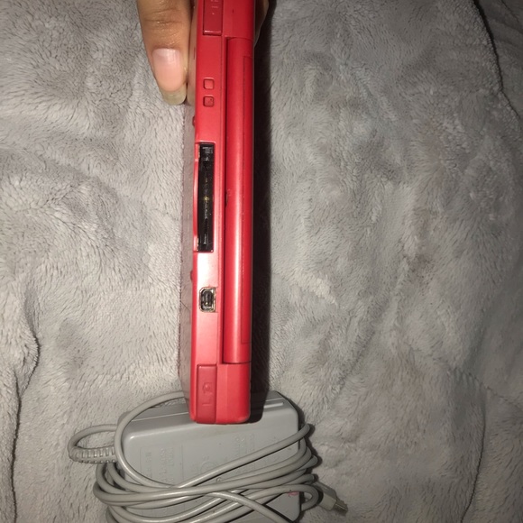 Nintendo DS - Picture 3 of 7